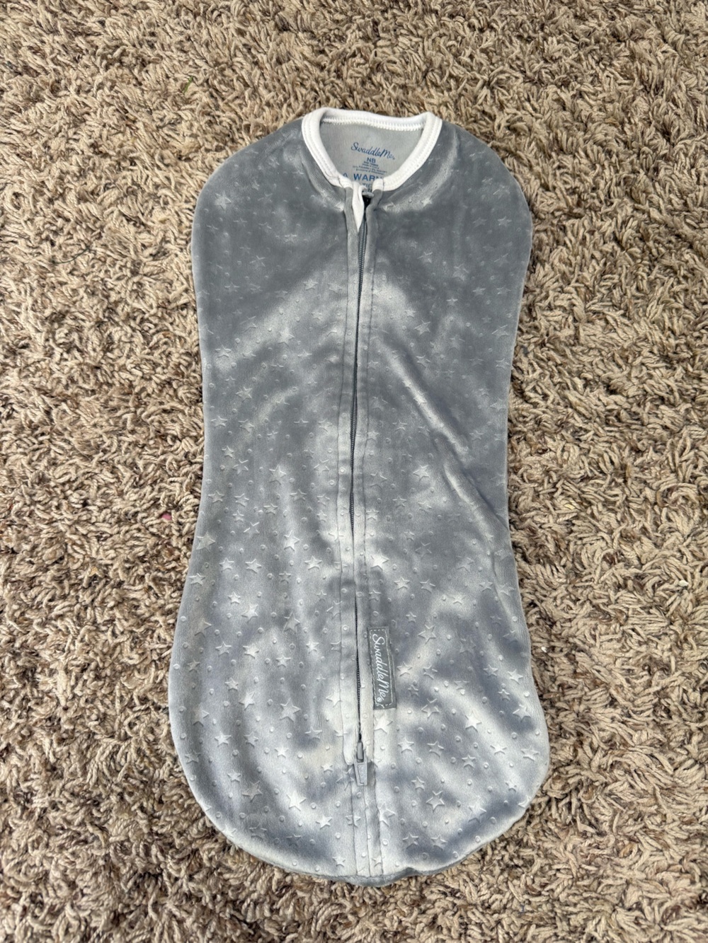 SwaddleMe Gray Star Print Zip Front Swaddle Sack